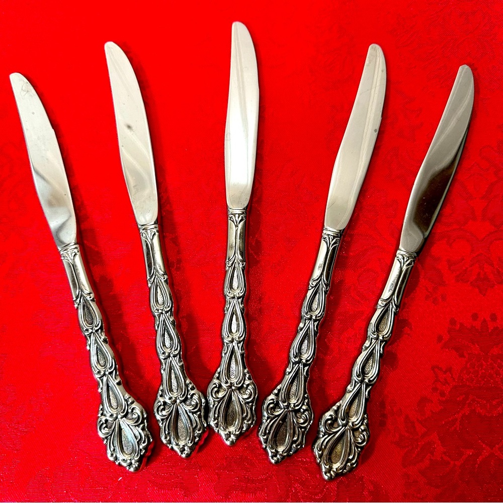 Oneida Chandelier Knives-Five-Community Stainless
